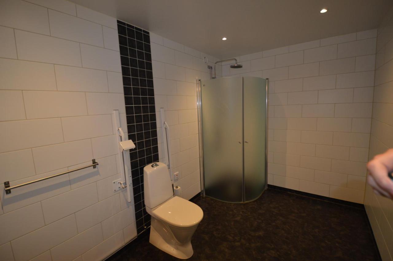 Hotell Gaestis Tierp Exterior foto