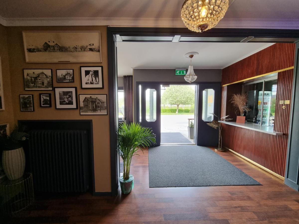 Hotell Gaestis Tierp Exterior foto