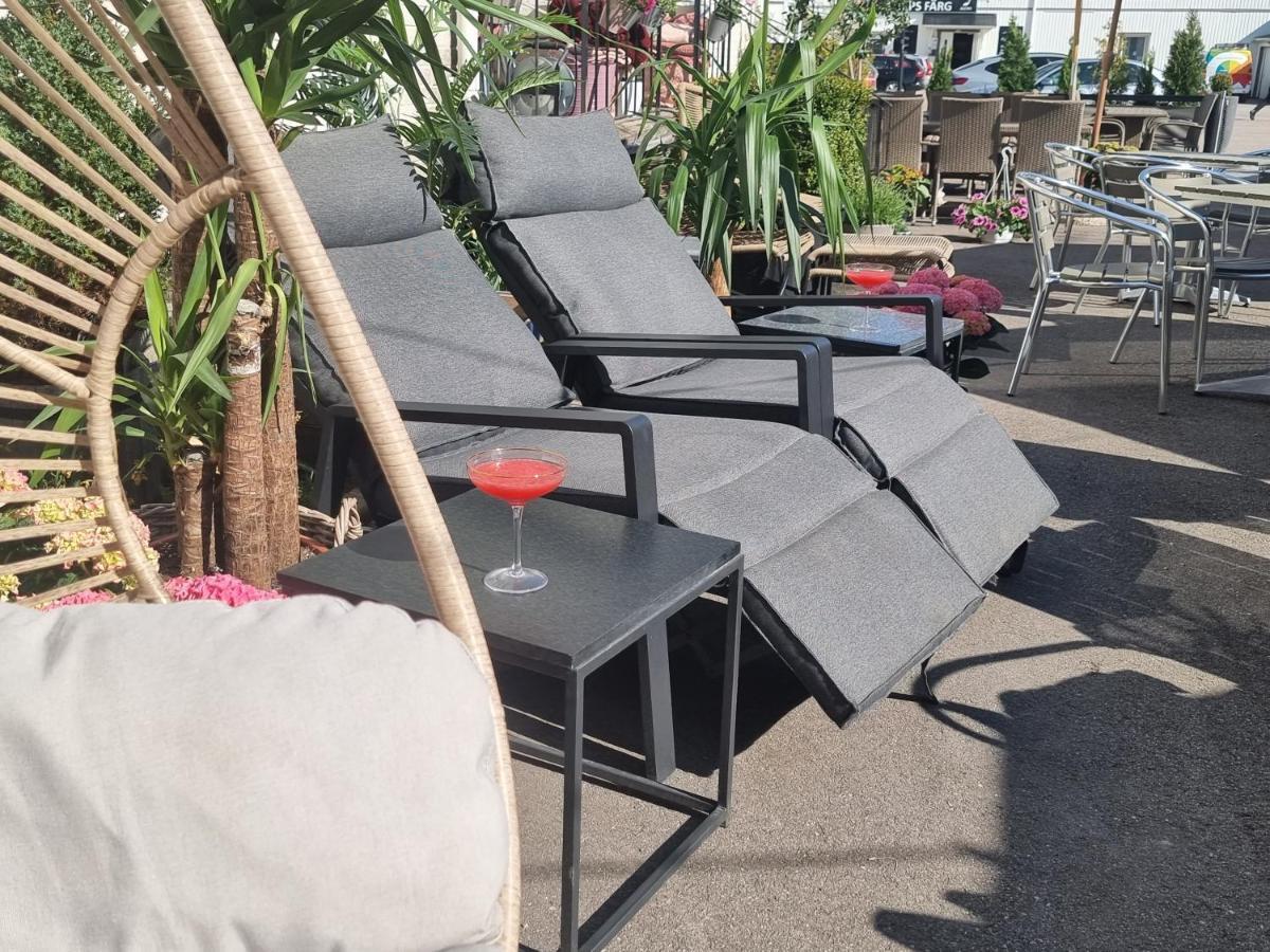 Hotell Gaestis Tierp Exterior foto